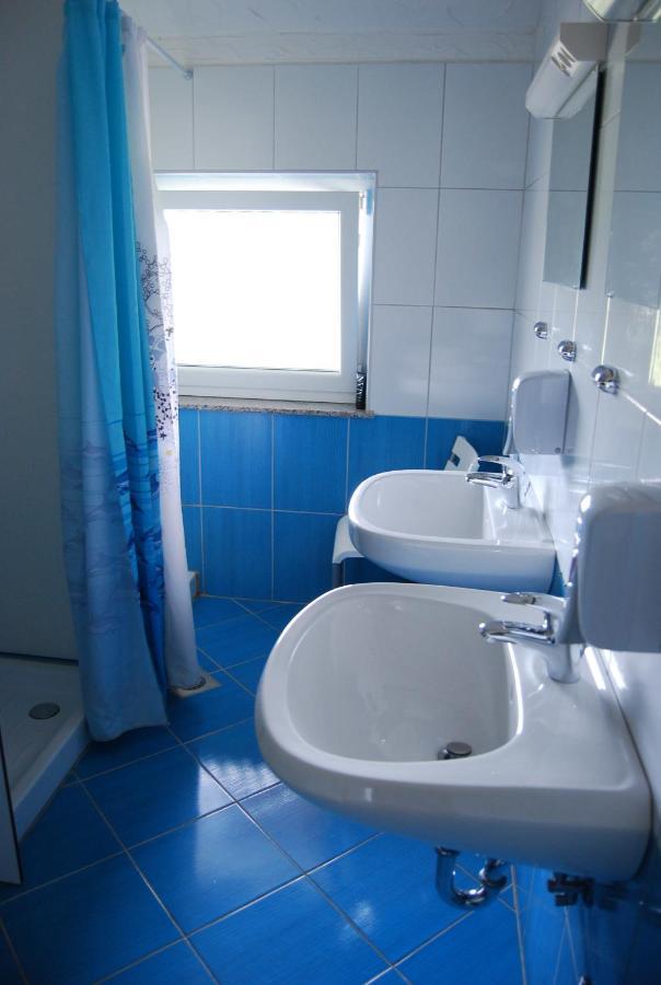 Hostel Ociski Raj Козина Номер фото